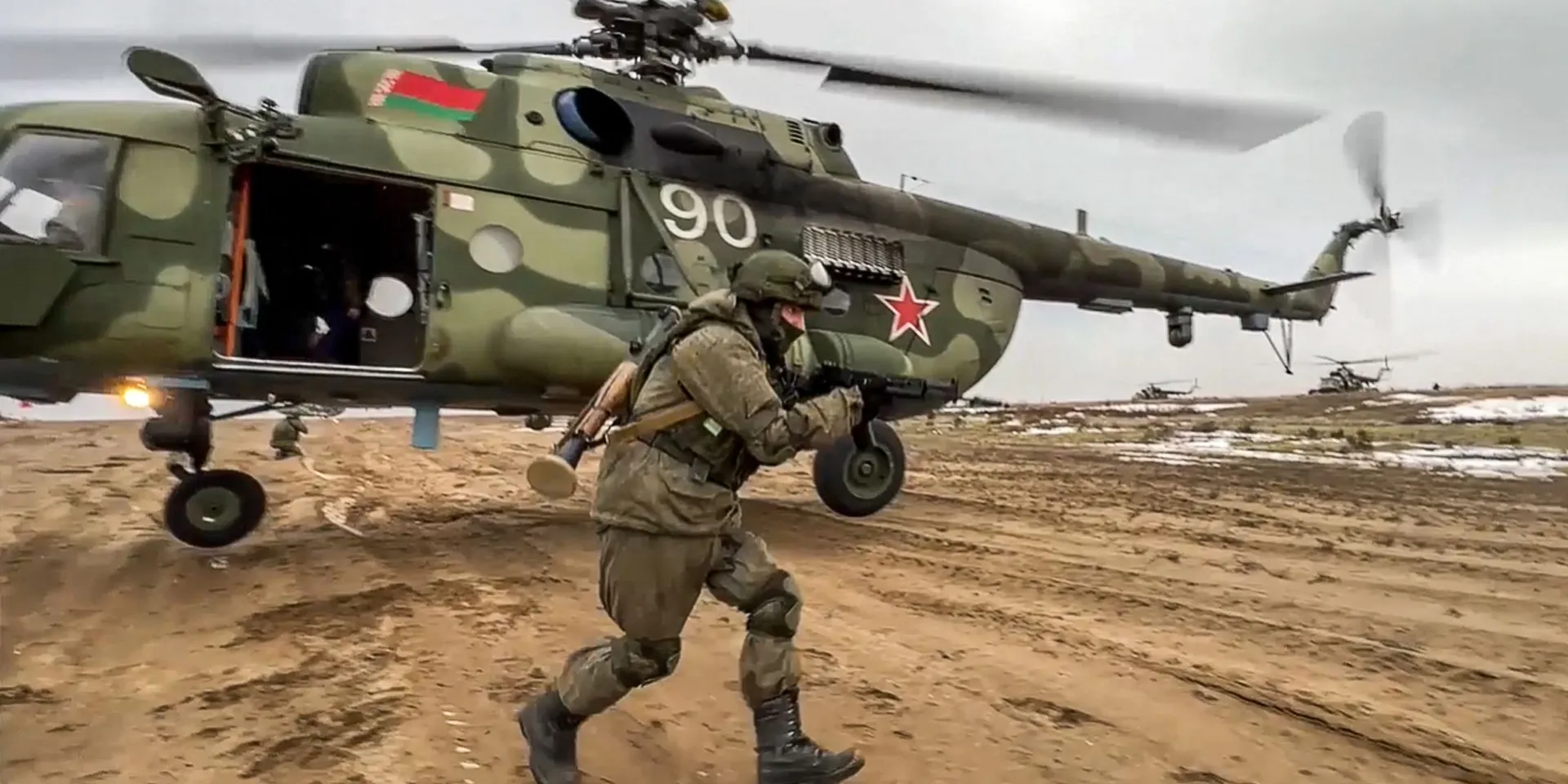 Россия полностью вывела свою региональную группировку войск из Беларуси