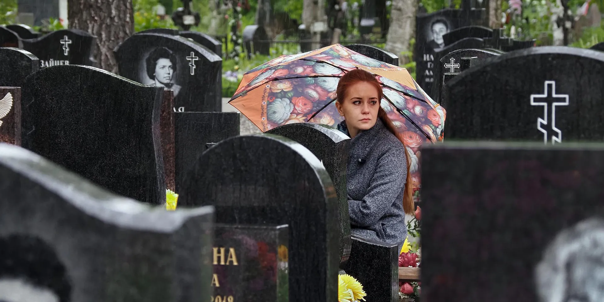 «Это просто поля с могилами, и это никому не помогает»