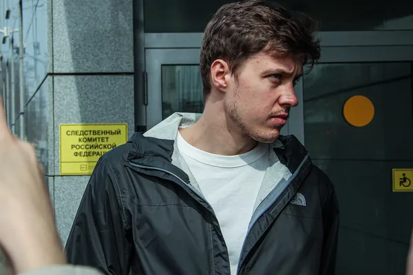 What we know about the criminal case that has led to Roman Anin being questioned