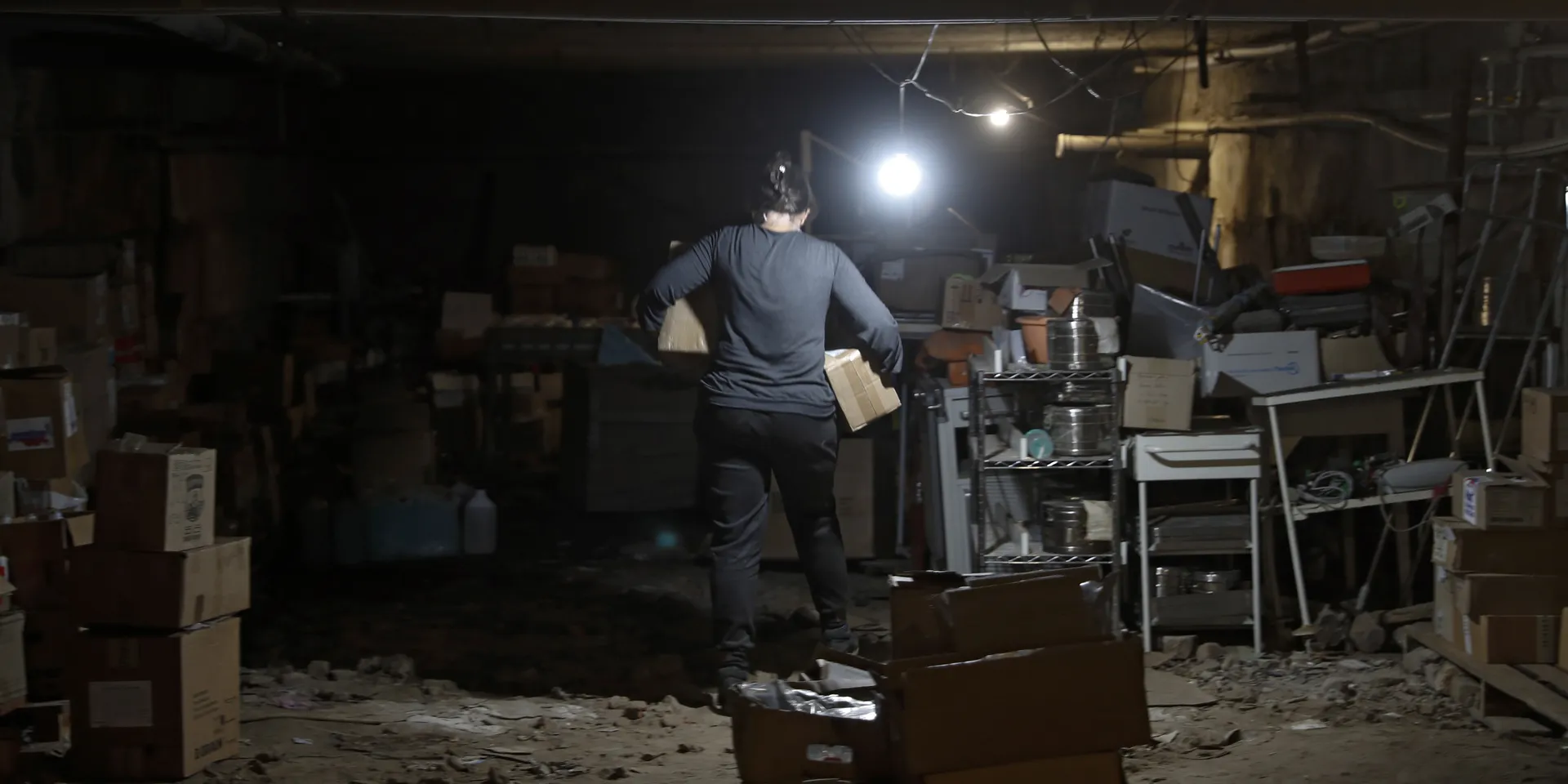 «Твоя жизнь в моих руках». Врача изюмской больницы застрелили во время российской оккупации