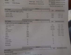 Newborn-baby Decrease Oxygen Saturation And Vomits