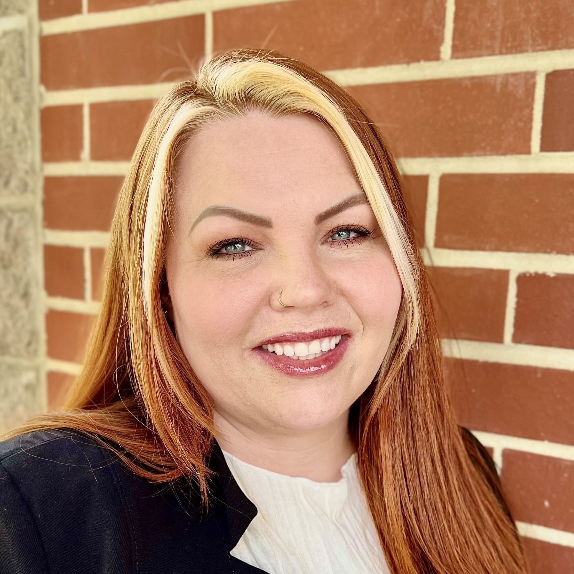 Brandi Gonzalez-Lyons State Farm Agent Team Member
