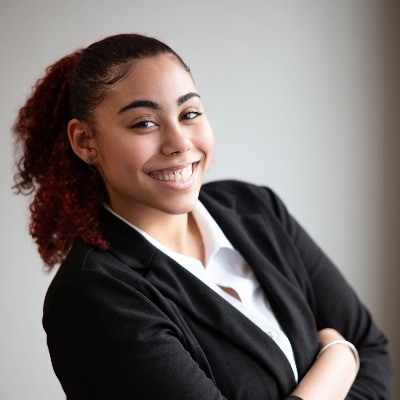 Ederlyn Zapata State Farm Agent Team Member