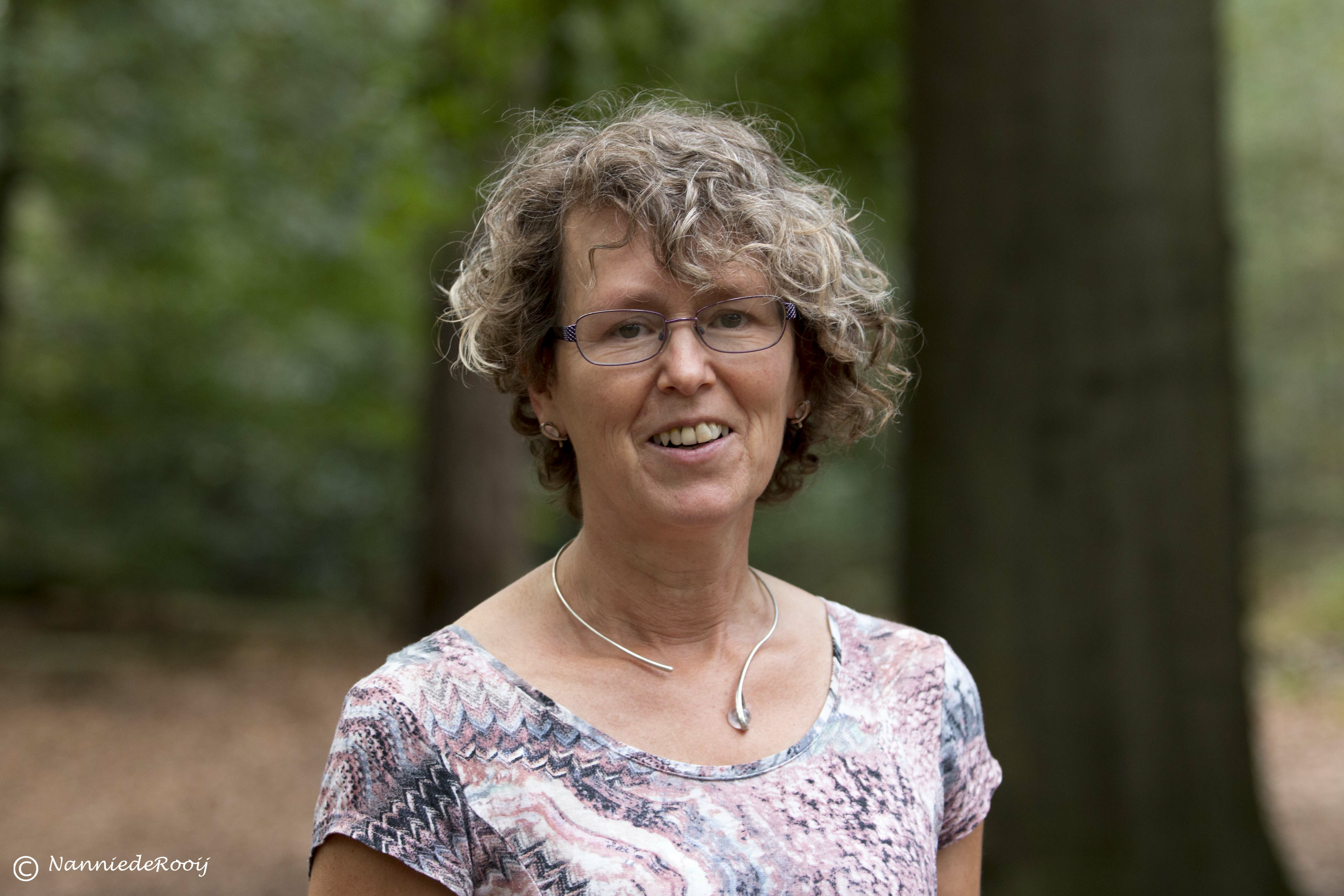 Mvr. Y.M.T. Steenmetz