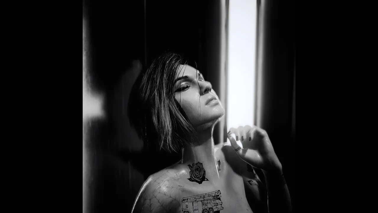 Judy Álvarez showering in V's apartment.