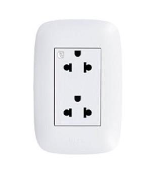 TOMACORRIENTE DOBLE C/TIERRA DOMINO SENCIA BTICINO