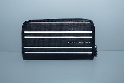 BILLETERA NEGRO A RAYAS TH
