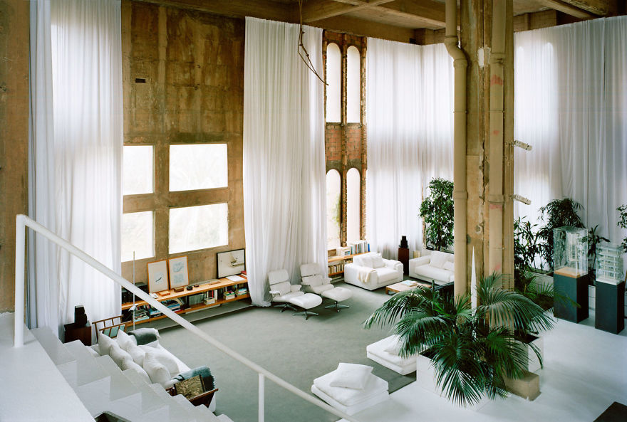 cement-factory-renovation-la-fabrica-ricardo-bofill-2-58b3e1f73d5bf__880