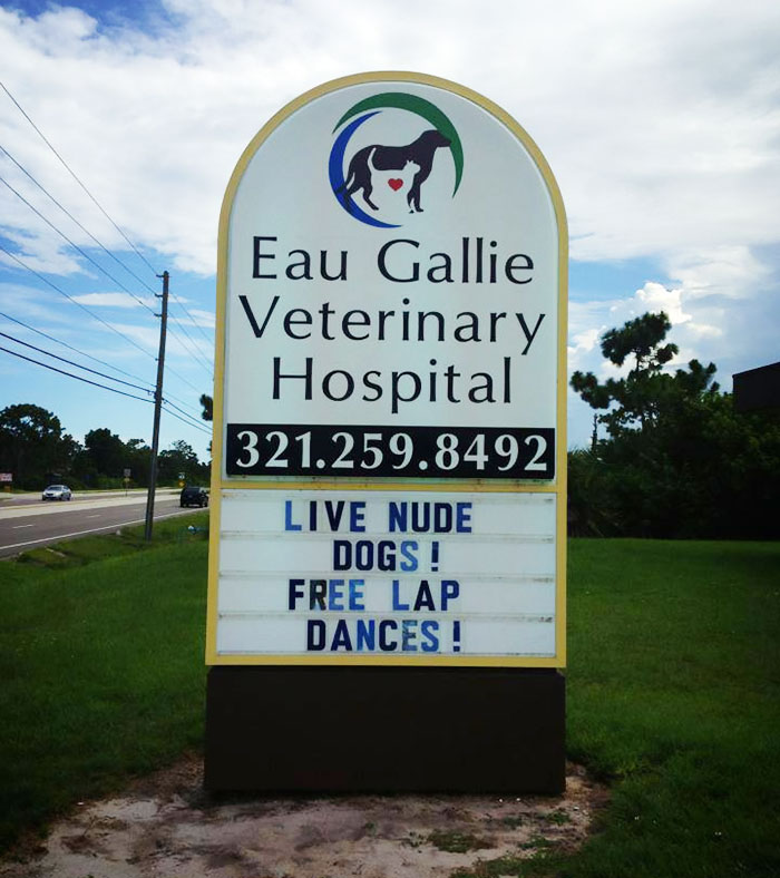 Vet Sign