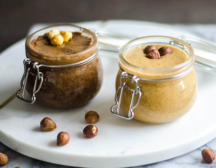 DIY-Hazelnut-Butter744.jpg