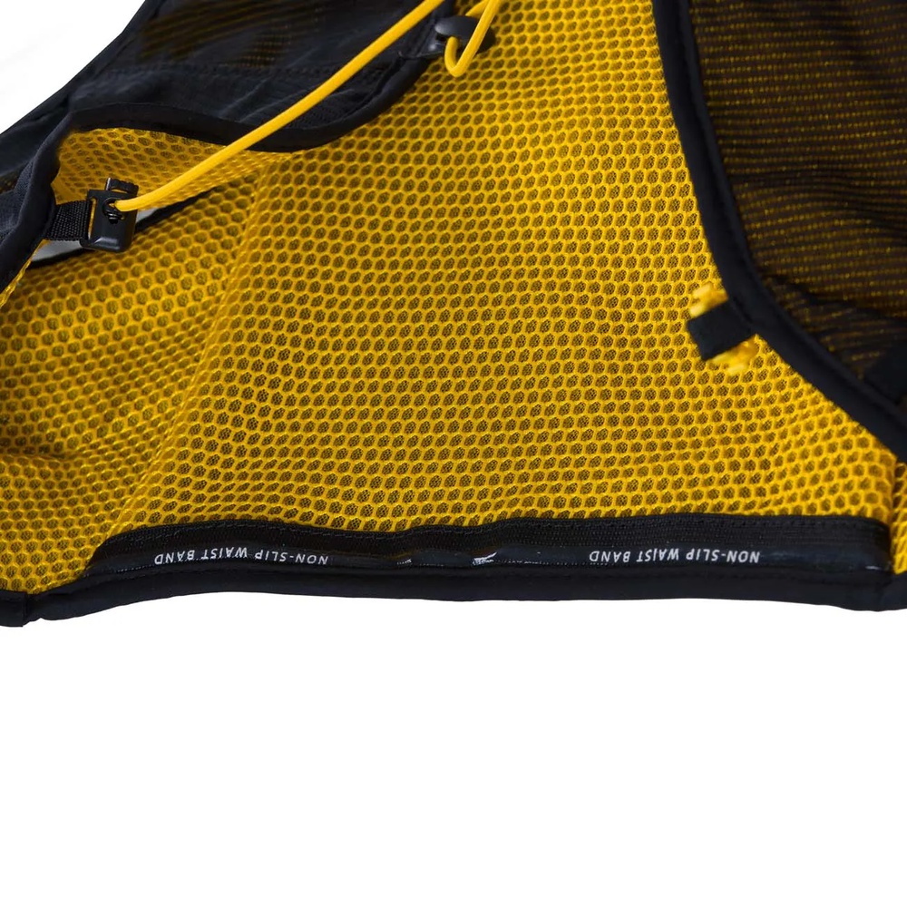 Producto Racer Black/Yellow Mochila Trail Running La Sportiva