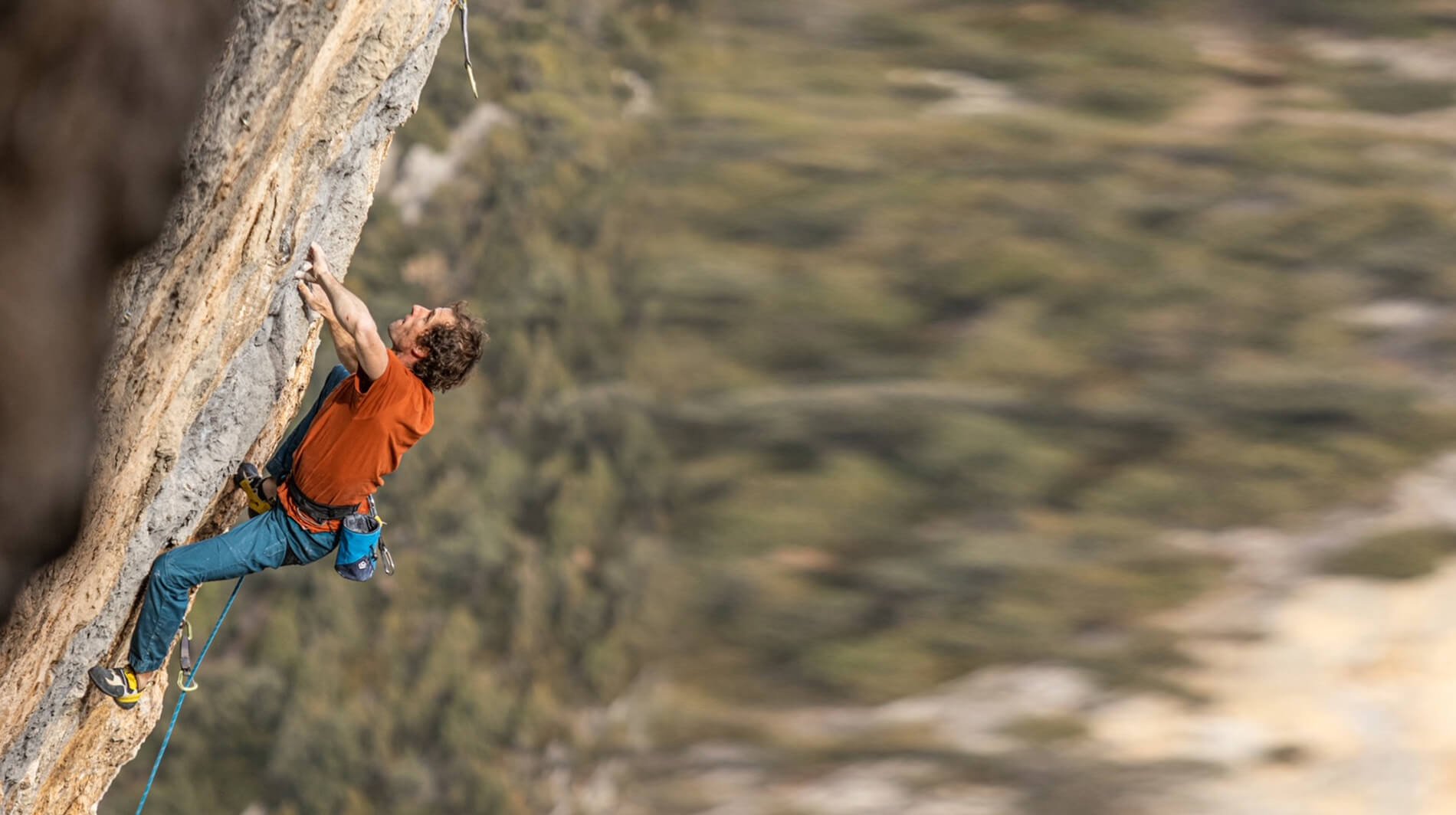 Patxi-Usobiaga escalando