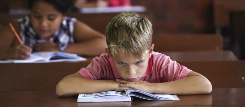 Comment aider un élève en difficulté d'écriture ?