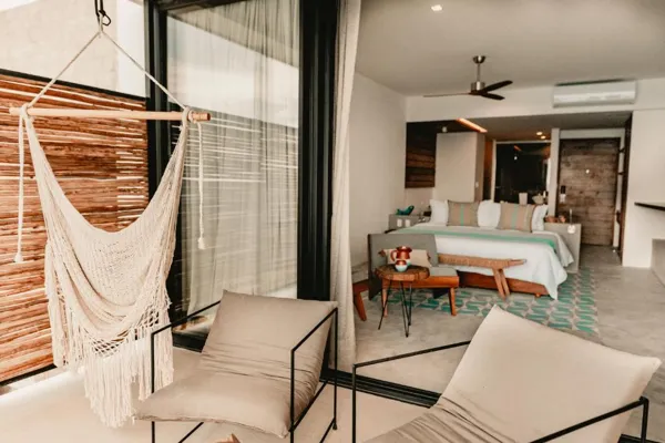 Hotel B Unique