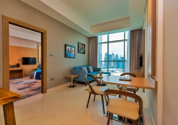 Canal Central Hotel
