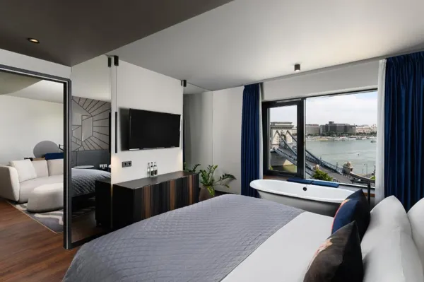 Hotel Clark Budapest – Adults Only