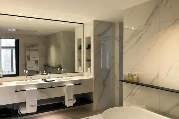 Kozmo Hotel Suites & Spa – The Leading Hotels of the World