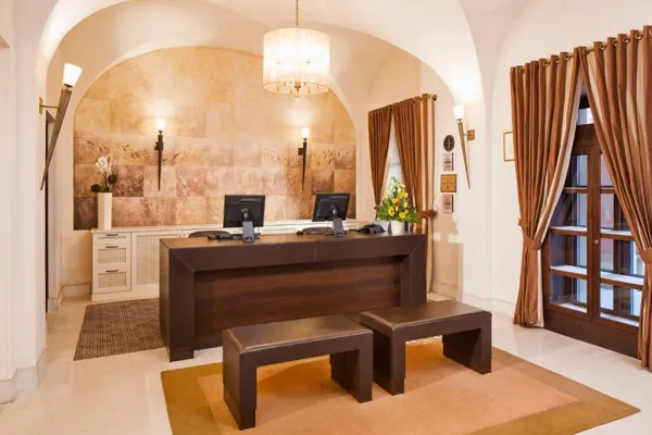Mamaison Le Regina Boutique Hotel