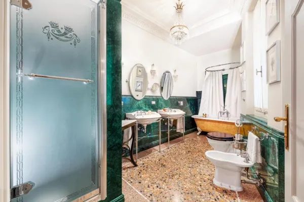 Hotel Locarno