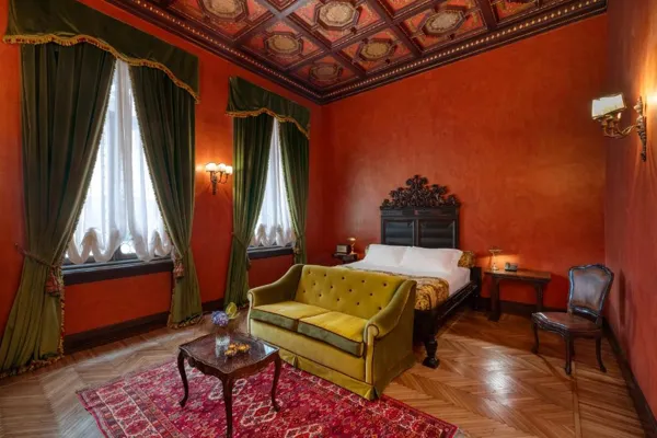 Hotel Locarno