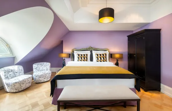 Schlosshotel Berlin by Patrick Hellmann