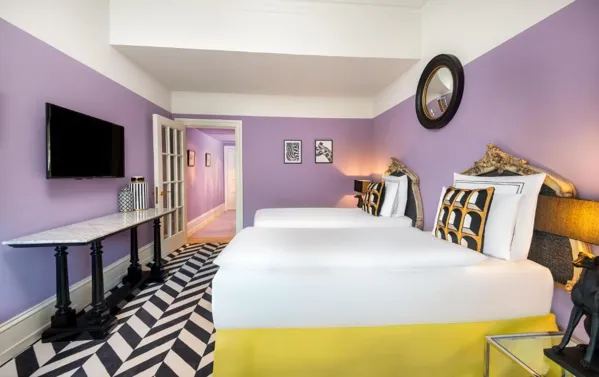 Schlosshotel Berlin by Patrick Hellmann