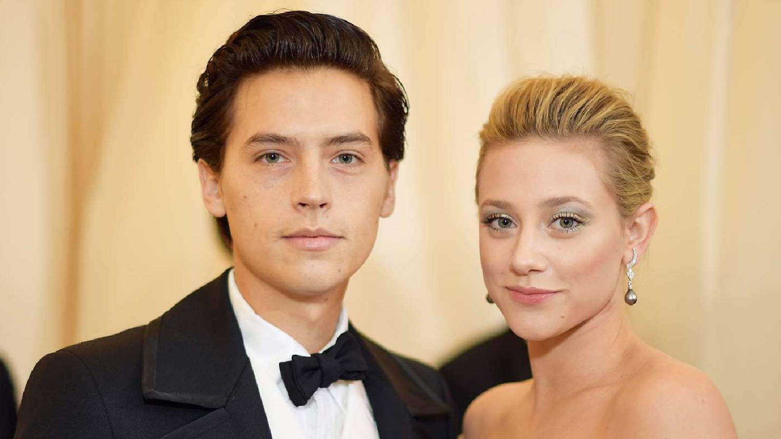 Cole Sprouse cho rằng chuyện tình với Lili Reinhart nên kết thúc sớm hơn - Cuồng phim