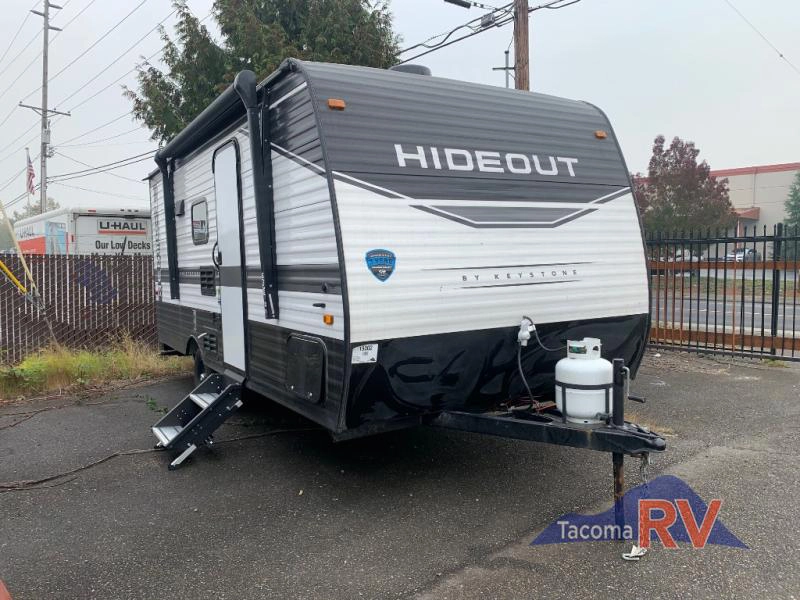 Keystone Hideout Single Axle Travel Trailer Review: 2 Easy-to-Tow Floorplans