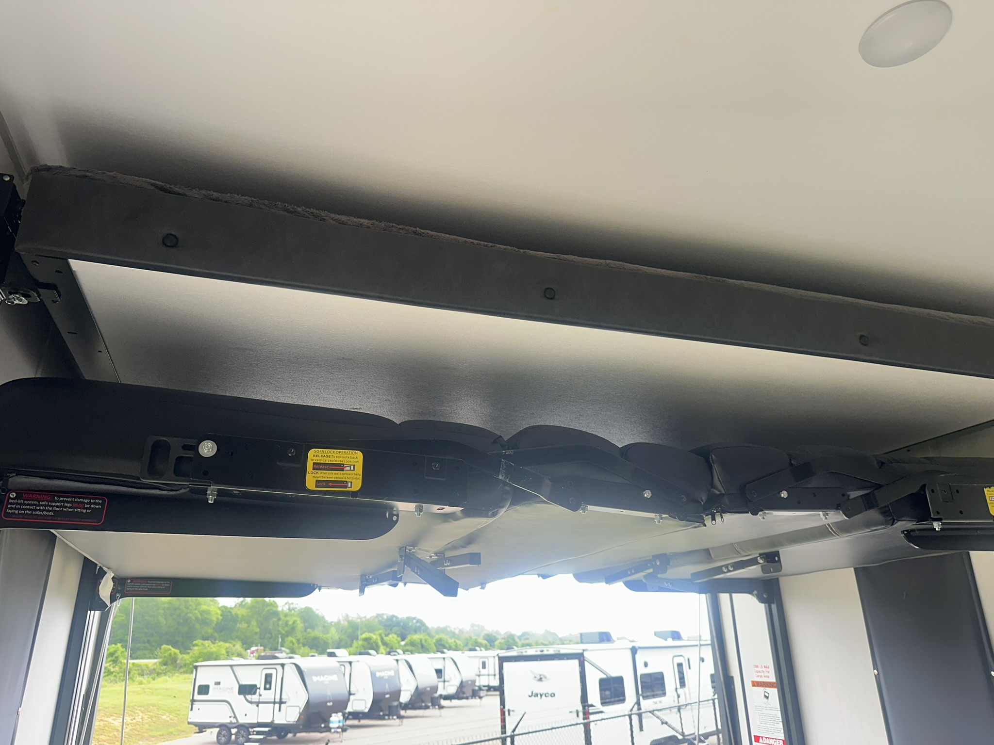 An image of an RV.