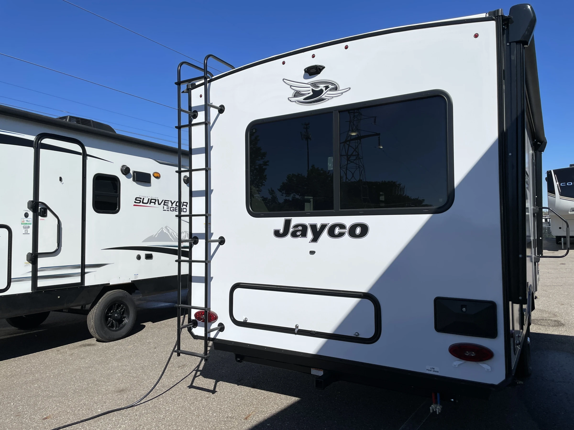2027 Jayco Jay Feather Air 17FK - Image 4