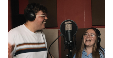 Debuut single / videoclip "July"