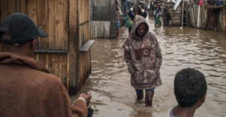 Help de mensen in Gambia tijdens deze extreme watersnood!