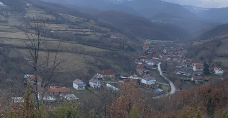 Hilfsbedürftige Familie im Kosovo 