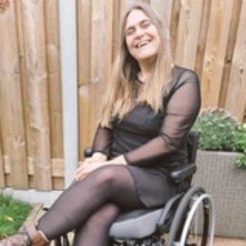  6046410554098170016 97.