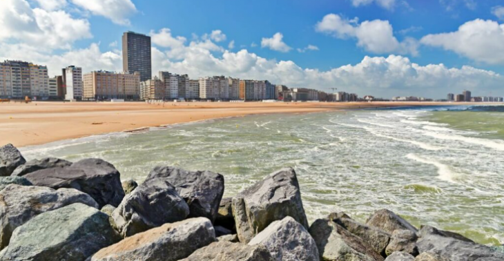 aankoop spullen arme mensen  oostende 