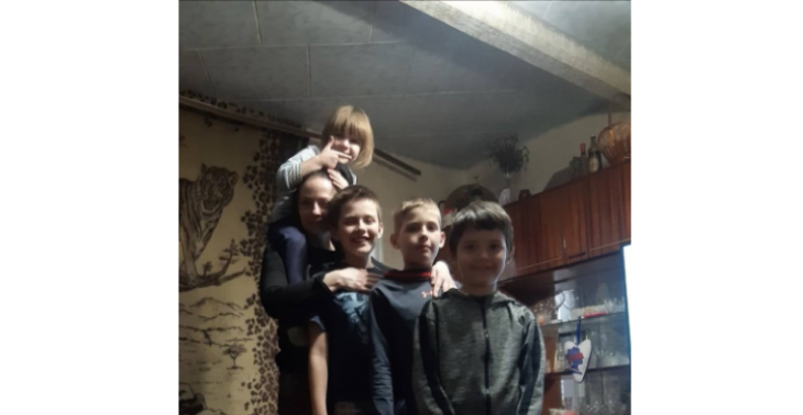 Support for Ukrainian family with 4 kids