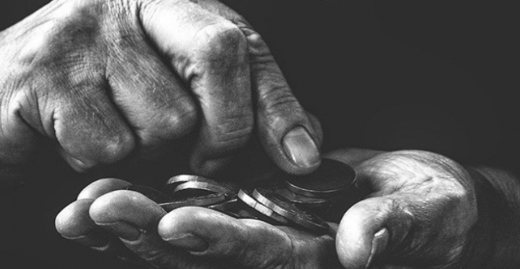 EXTRA STEUNTJE IN DE RUG VOOR GEZINNEN MET FINANCIËLE PROBLEMEN IN NL