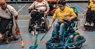 Help jij Yasin om een sportrolstoel te kopen?
