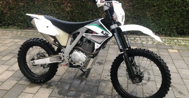 Meine kleine Enduro benötigt einen neuen Motor