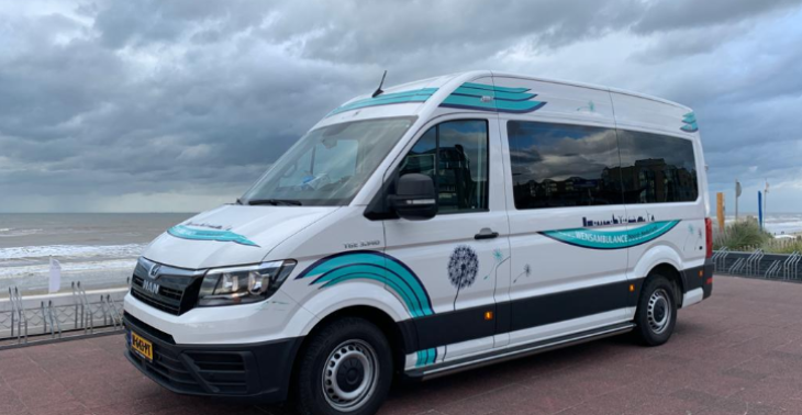 Cindy en Harma lopen voor Stichting Wensambulance Noord Nederland