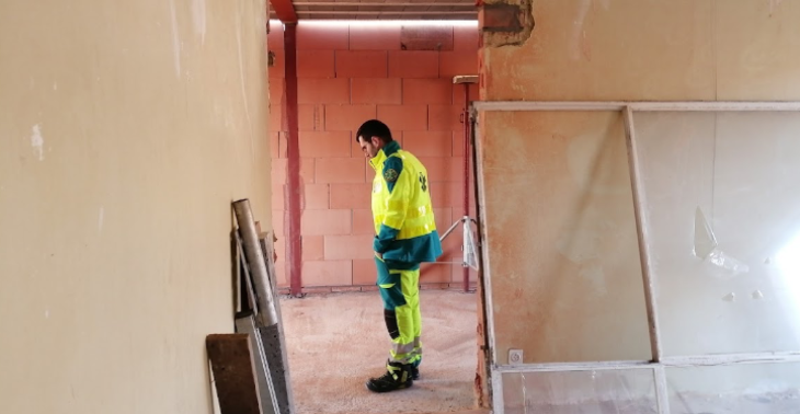 Help ons onze verbouwing af te ronden.
