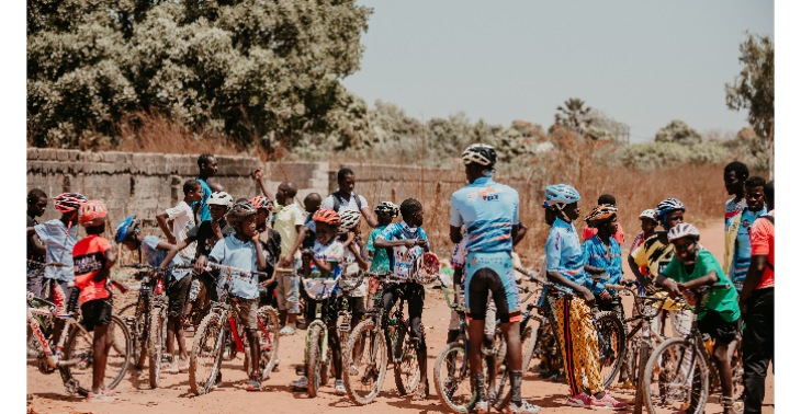 Kinderfietsen doneren aan straatkinderen Oeganda - fietslessen op scholen
