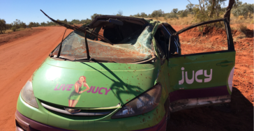 Help ons na campervan-ongeval in Australië, opgelicht door de verzekering!