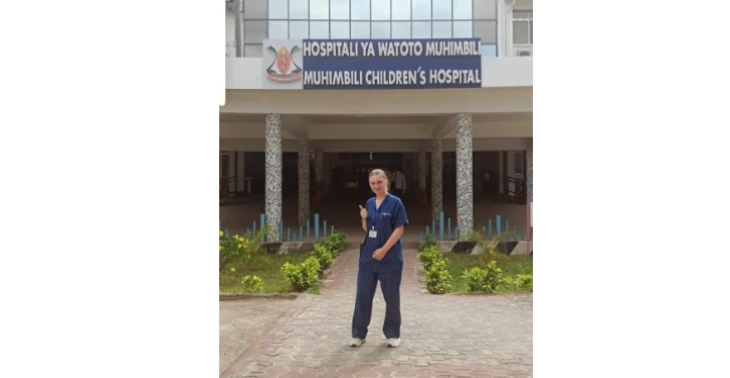 Brandwondenpatienten kinderziekenhuis Tanzania