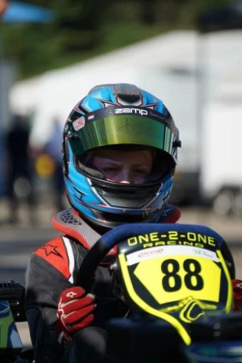 175b596c c6f0 4f70 85f8 6141c18e8e81.