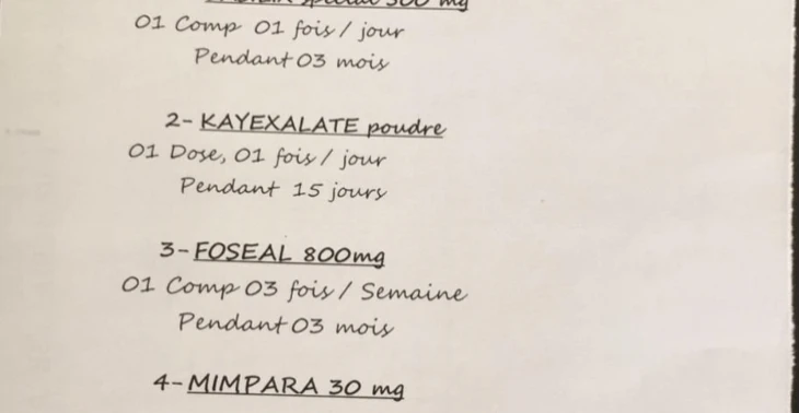 Help chahinaz met haar medicatie
