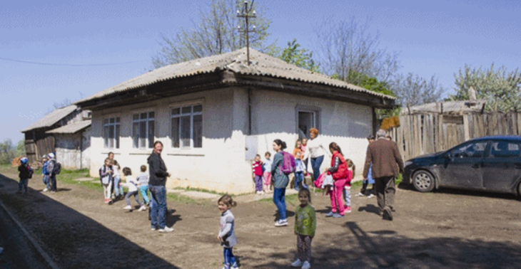 Heropbouw school in het klein dorpje Pascauti (Moldavië)