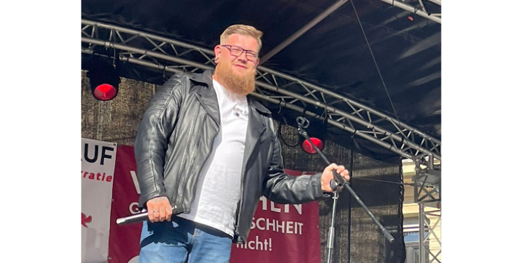 Projekt-Neue Single