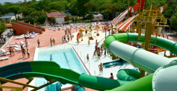 Help ons voor onvergeetelijke vakantie