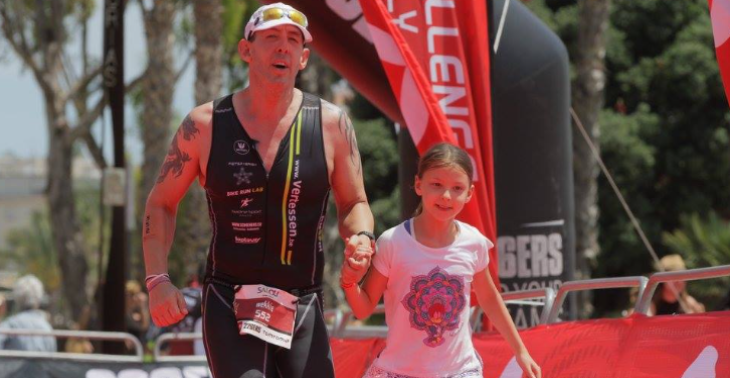 ironman fundraising voor plus en co